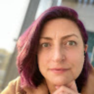 Meet your Posher, Caroline